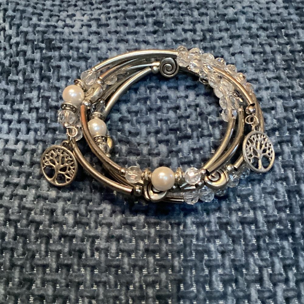 Silvertone crystal bead, and Pearl tree Charm Bracelet